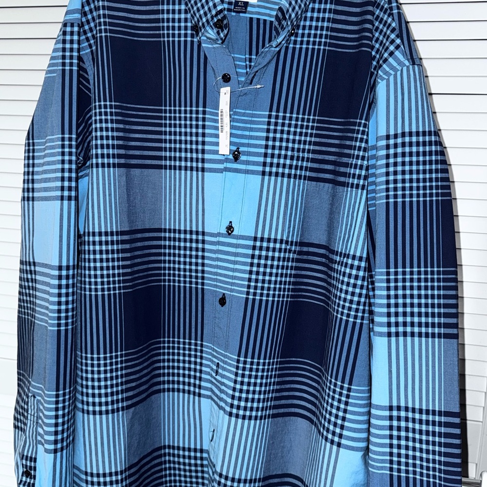 J. Crew Men's Navy and Light Blue Plaid Shirt